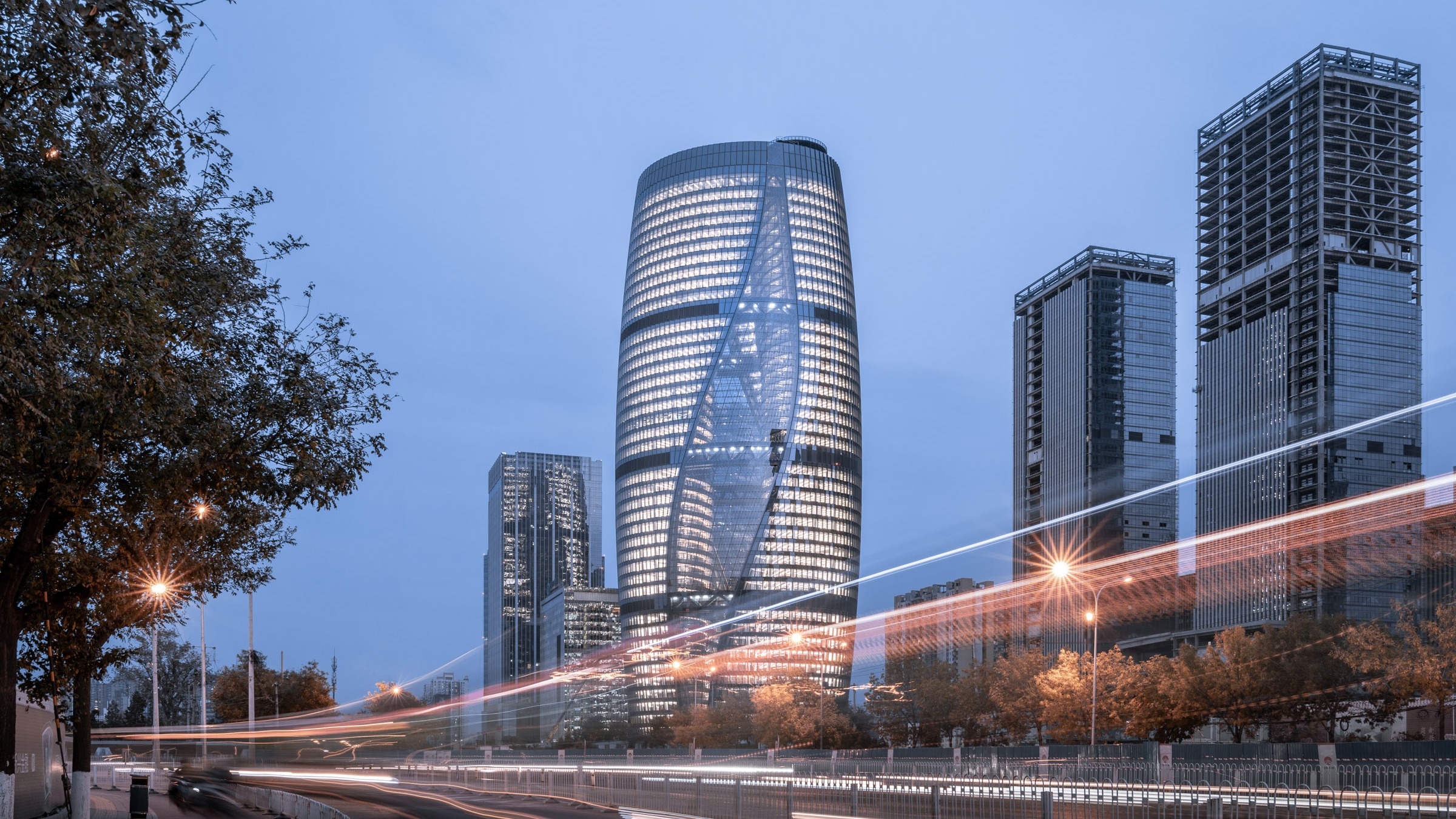 升腾的中国龙——丽泽SOHO工程传奇