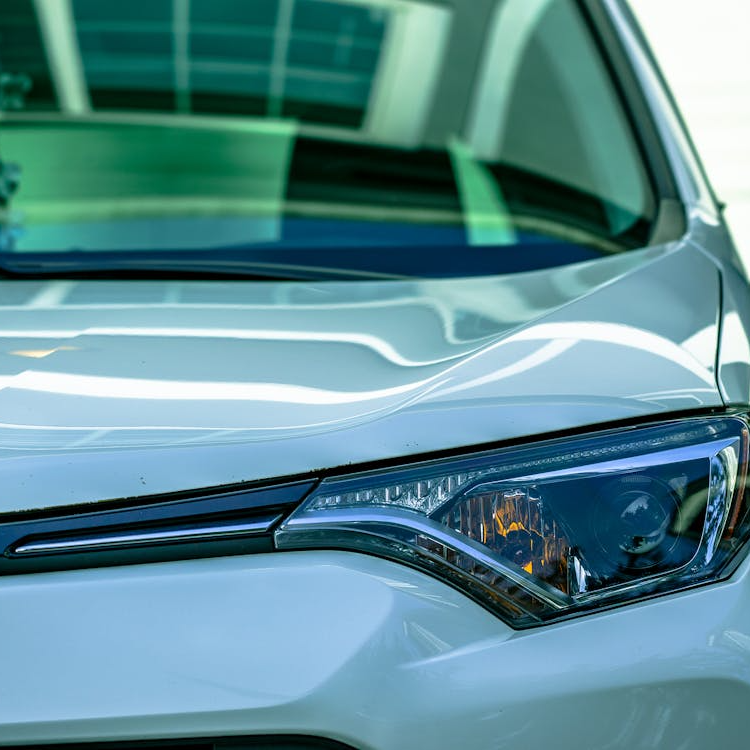 新能源电车雨天能不能开？