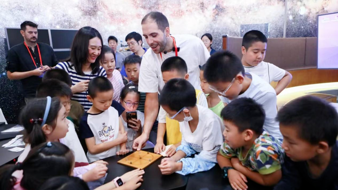 2025国际青少年科学教育工作坊在京举行