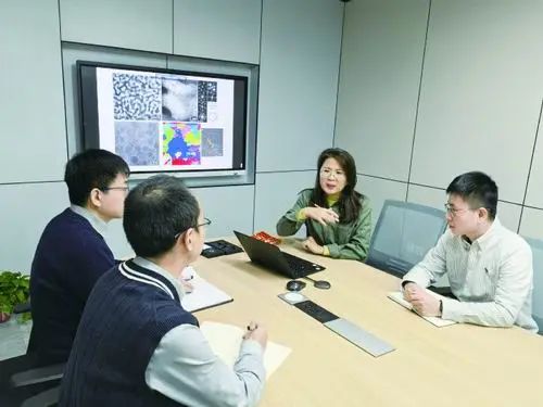 突破极限！她和团队用微观“炼金术”给金属“改命”
