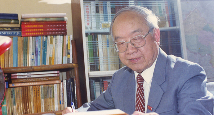 他的四次人生抉择 | 王德滋
