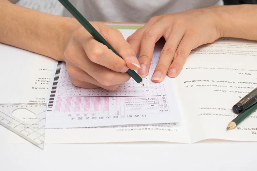 护航备考冲刺，中高考健康防护提示