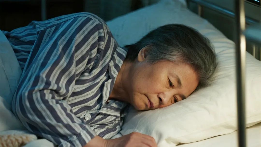 让你看起来巨显老的5个习惯，很多人天天都在做，尤其第3个