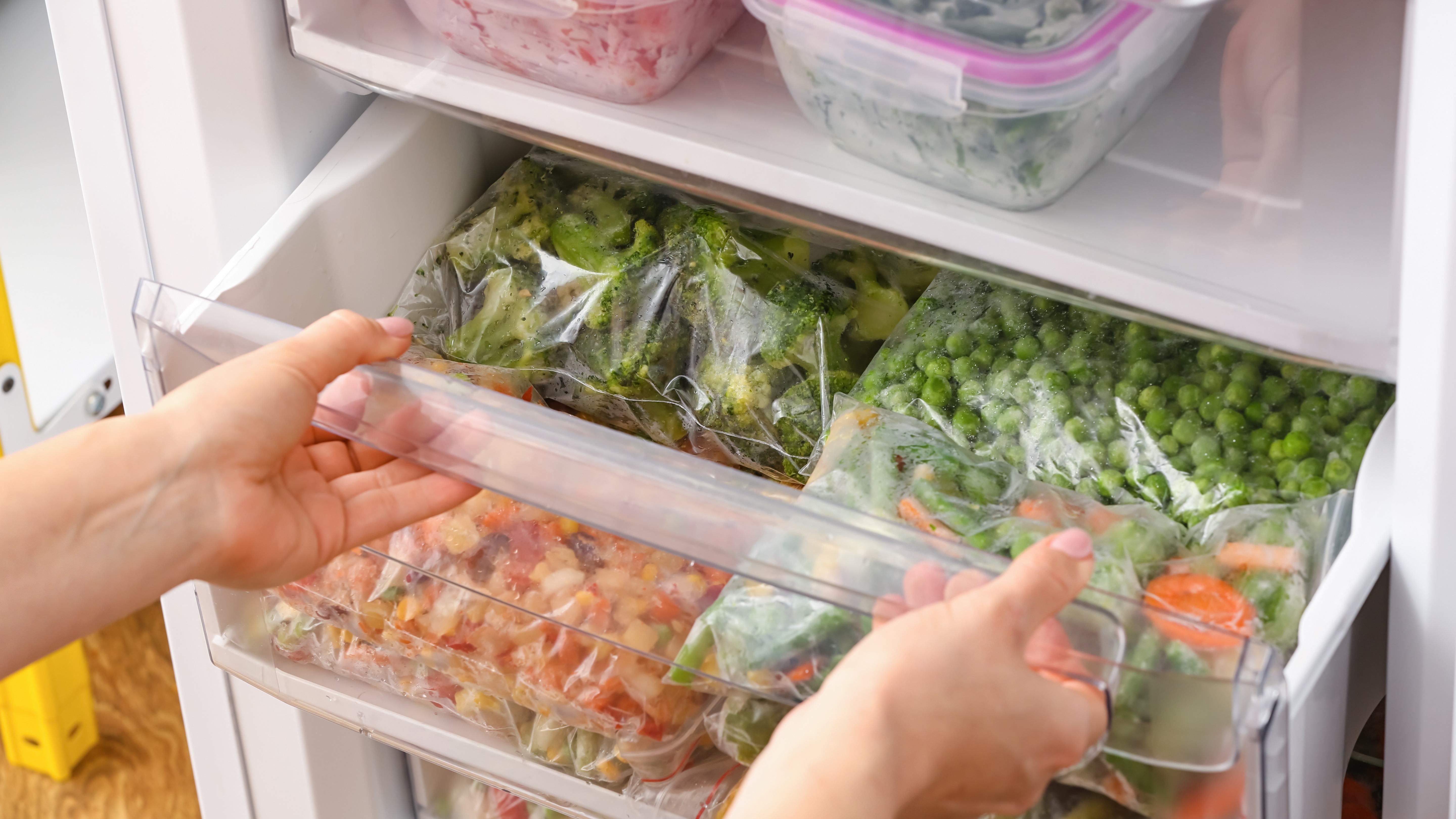 食物进冰箱，趁热才安全