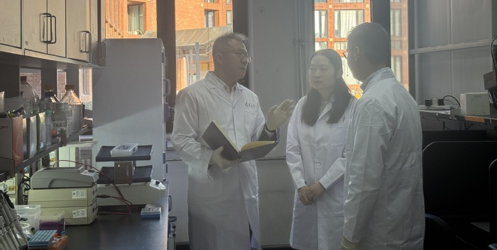 鼻窦炎为何反复发作？中国科学家破解“魔咒”背后谜团