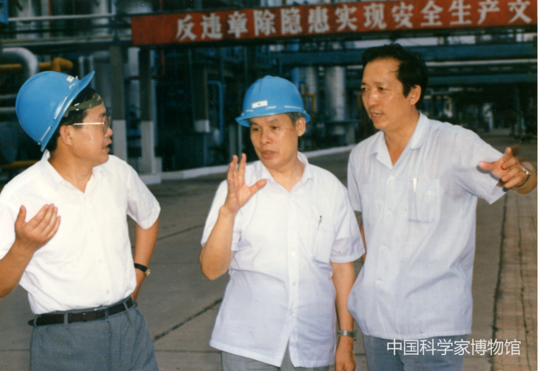 从追赶到领先！他让“长城润滑油”跻身世界一流丨侯芙生