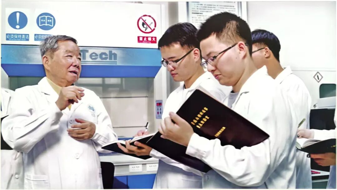 命名“中国化合物”，他为油气勘探立起新坐标  | 王铁冠