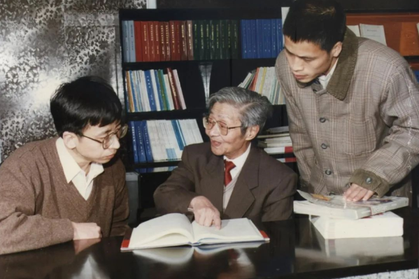 “老柴和老莫很好，但肖邦能给我带来科研灵感。”｜吴式枢