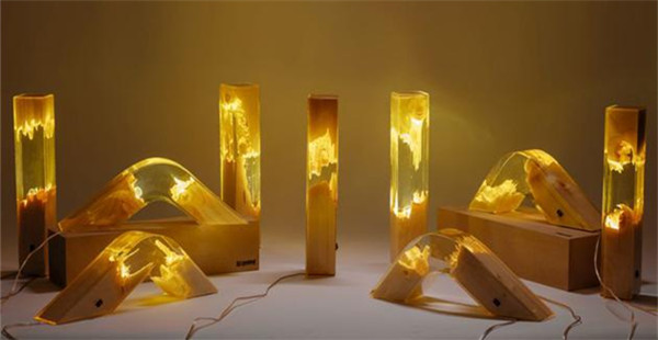撕裂之美 艺术家用碎木头制成照明灯