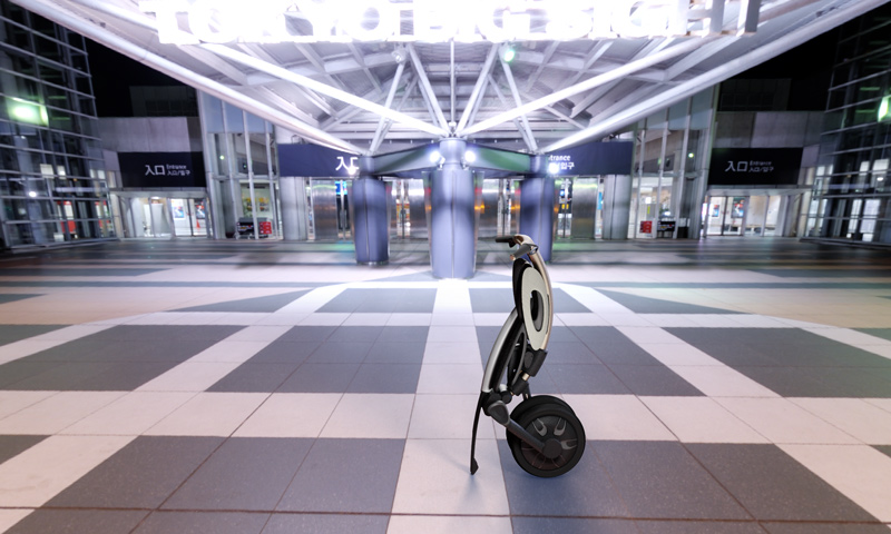 INU自动折叠智能电动车