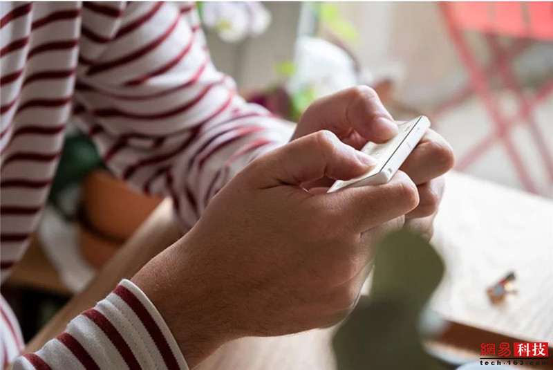 photo%2F0009%2F2018-07-02%2FDLO0HKH70AI20009NOS