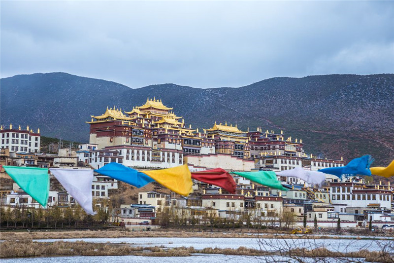 photo%2F0009%2F2019-02-02%2FE71OLJU60AI20009NOS