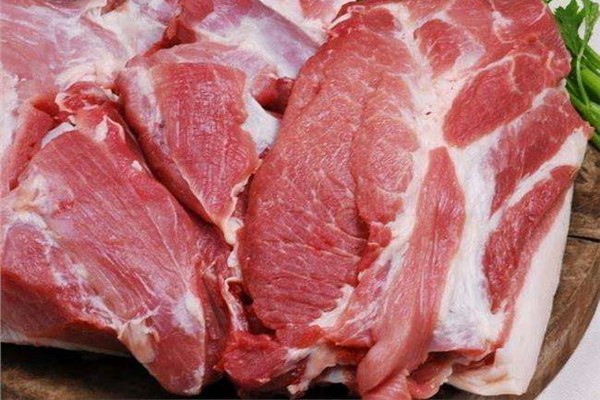 咱们关心的猪肉后期价格走势，官方回应了