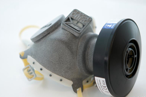 捷克利用3D打印技术制作口罩