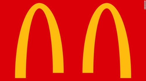 麦当劳、奥迪等品牌纷纷推出“社交隔离版”logo1
