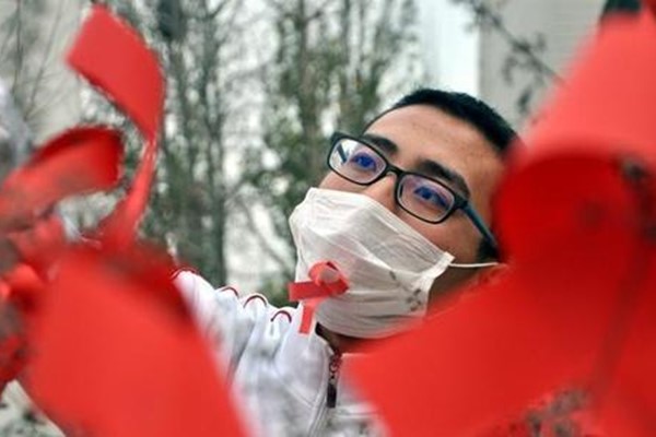 专家:艾滋病患者是否真的被治愈,需要长期观察 专家:艾滋病患者是否真的被治愈,需要长期观察