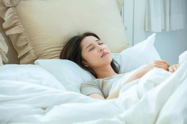 冬天养生，这四件事一定要“懒”一点