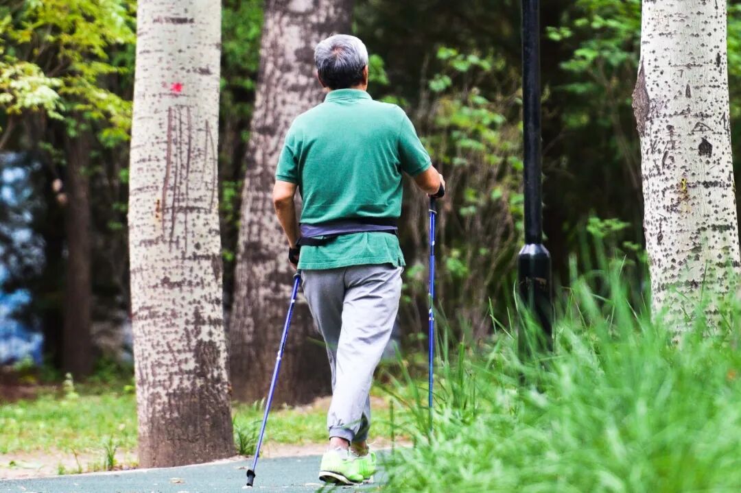 心脏病发作前12年，身体会发出“求救信号”！很多人都“理解”错了