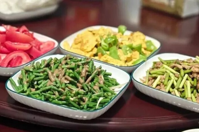 一种被严重低估的营养：每天吃点它，或能抵消熬夜伤害！很多人没吃够