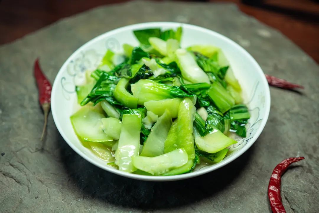 煮粥、炒菜不能加碱，是真是假？｜真相解码