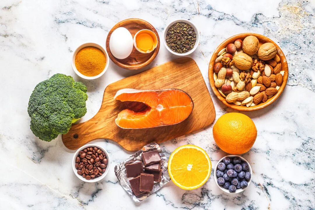 科学减肥：避开油炸食物、甜点、奶茶，多吃低能量、高蛋白食物，瘦得快还气色好！