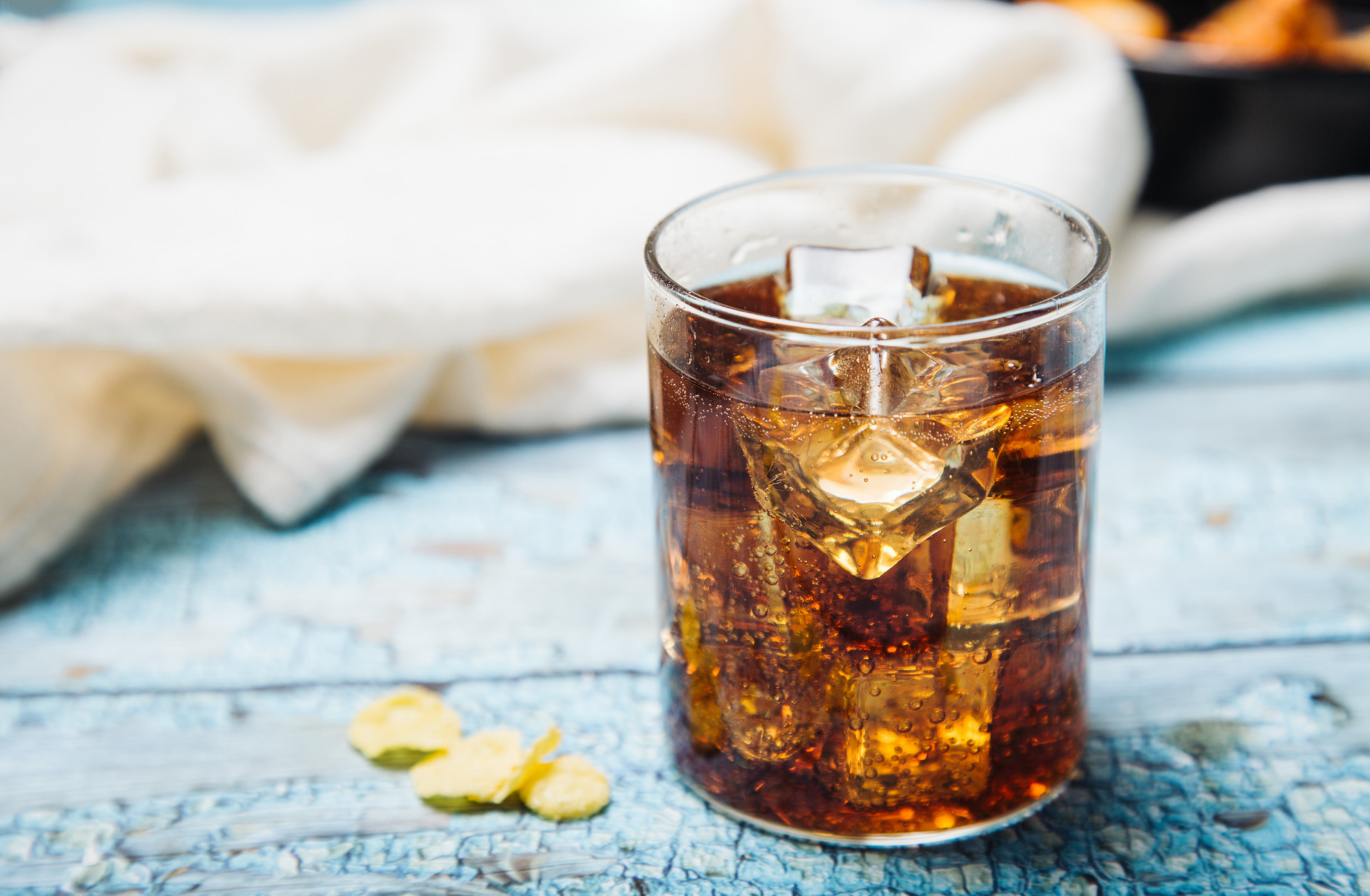 喝可乐，会“杀精”吗？