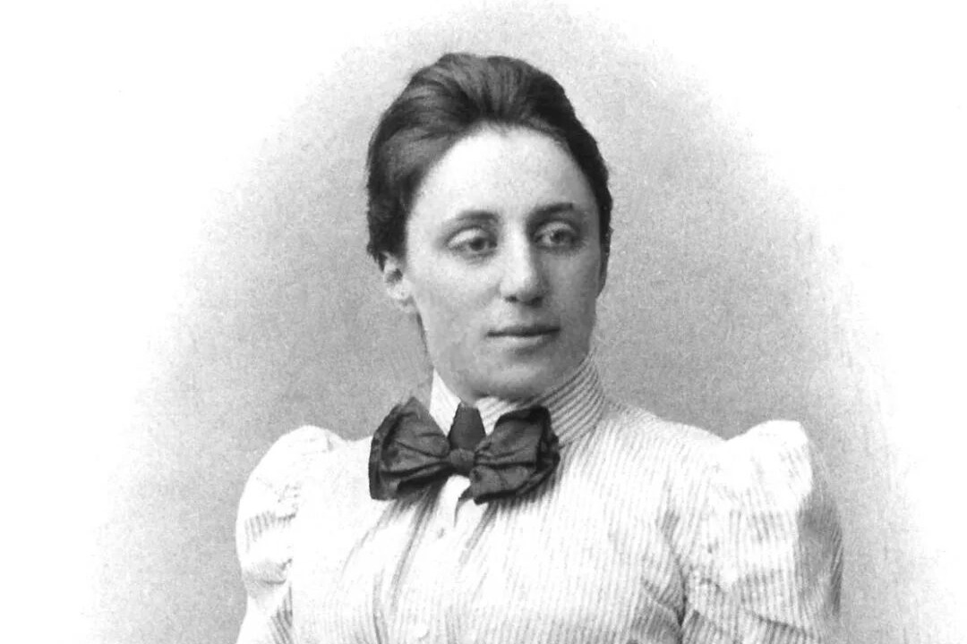 能量守恒，其实不是宇宙铁律，一个女数学家如何改变了物理学？