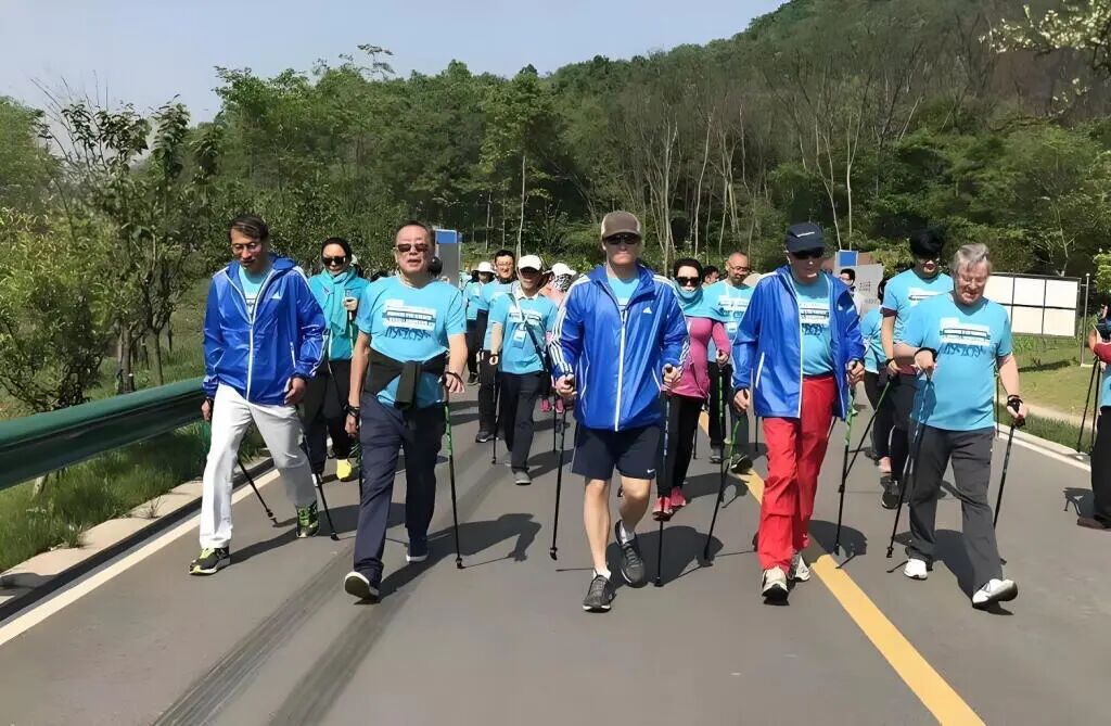 心血管专家胡大一坚持了26年的好习惯，把脂肪肝、“三高”都走没了